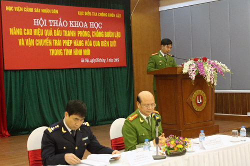 Nâng cao hiệu quả đấu tranh phòng, chống buôn lậu, vận chuyển trái phép hàng hóa, tiền tệ qua biên giới trong tình hình mới