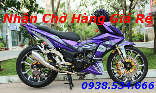 Honda Winner ‘lột xác’ với đồ chơi và tem mới